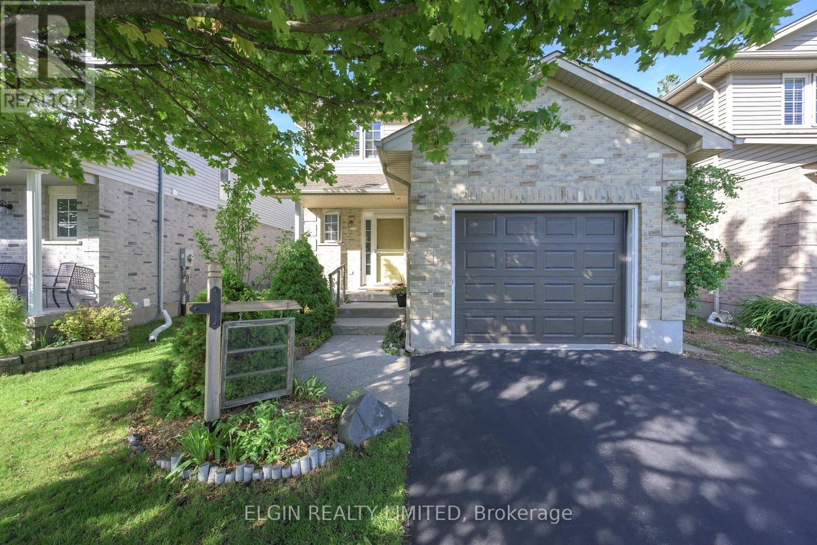 9939 Florence Street, Southwold (Southwold Town), Ontario  N5P 4L3 - Photo 3 - X13709228