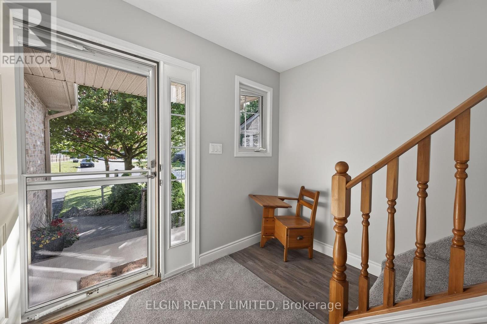 9939 Florence Street, Southwold (Southwold Town), Ontario  N5P 4L3 - Photo 5 - X13709228