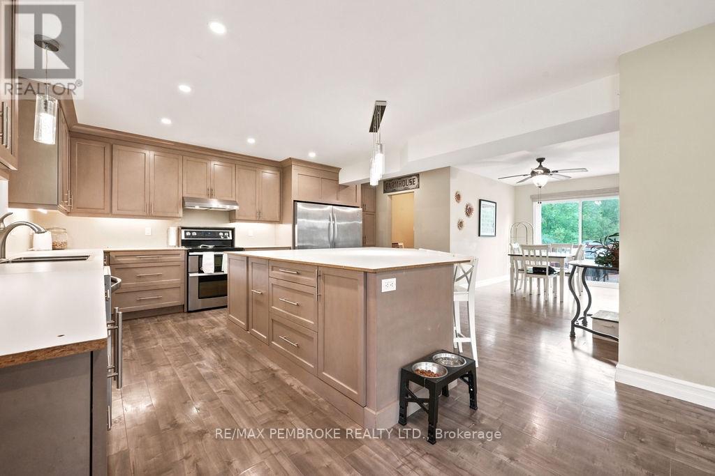 407 Latimer Road, North Grenville, Ontario  K0E 1W0 - Photo 12 - X13709278