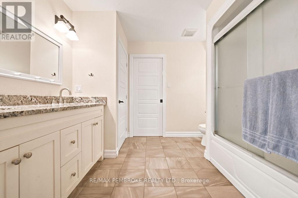 407 Latimer Road, North Grenville, Ontario  K0E 1W0 - Photo 19 - X13709278