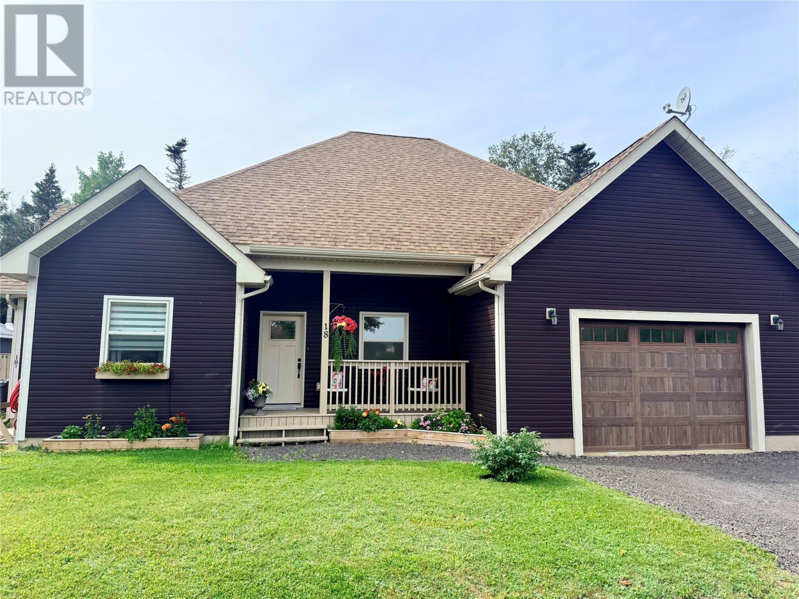 18 Evergreen Crescent, Springdale, Newfoundland & Labrador