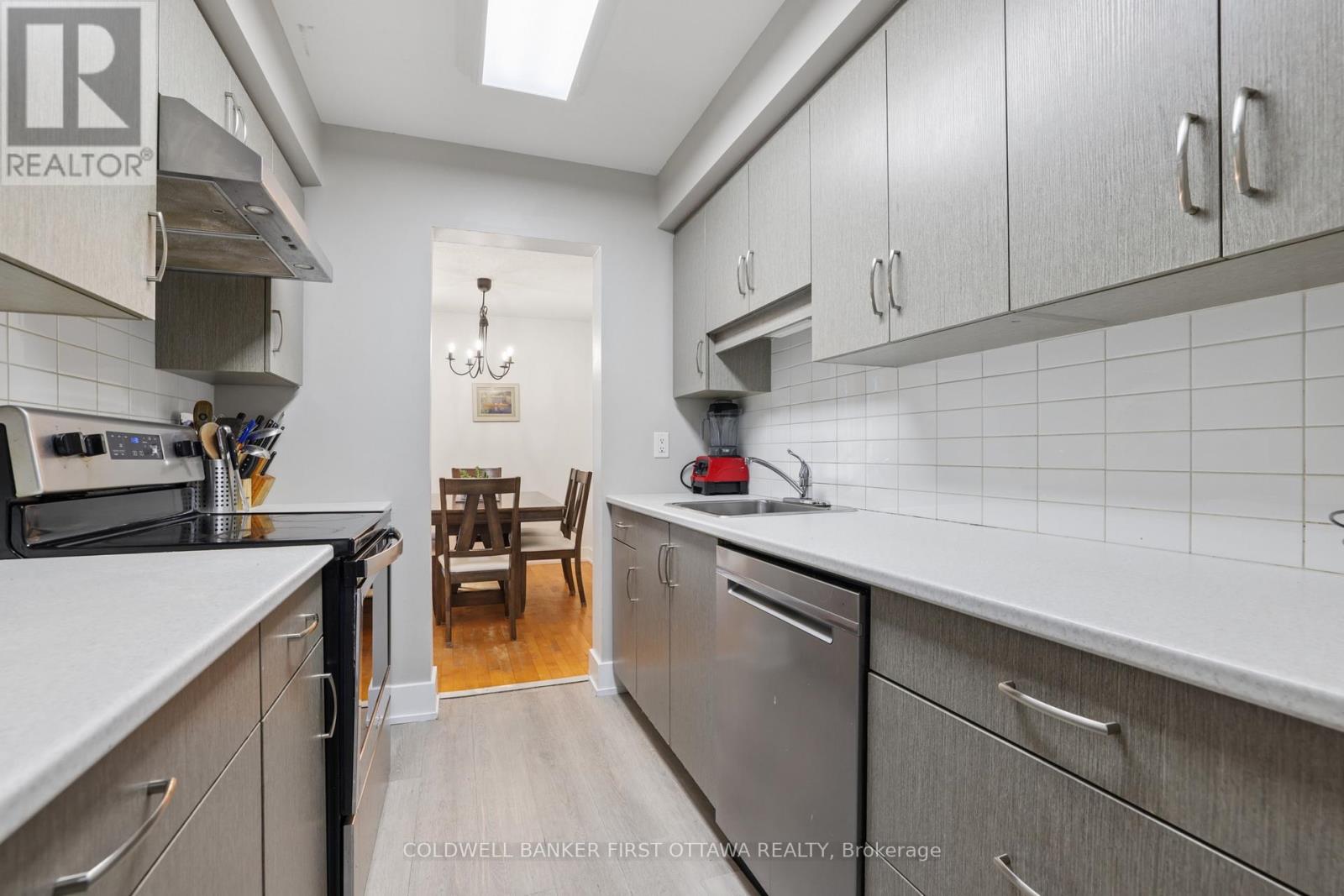 19 - 70 Bujold Court, Ottawa, Ontario  K2L 3N8 - Photo 5 - X13709218