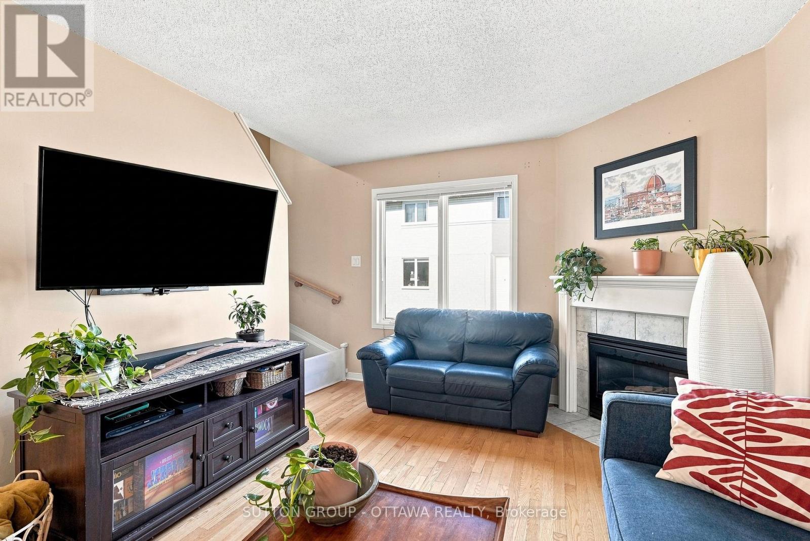 22 Manhattan Crescent, Ottawa, Ontario  K2C 4B4 - Photo 13 - X13709294