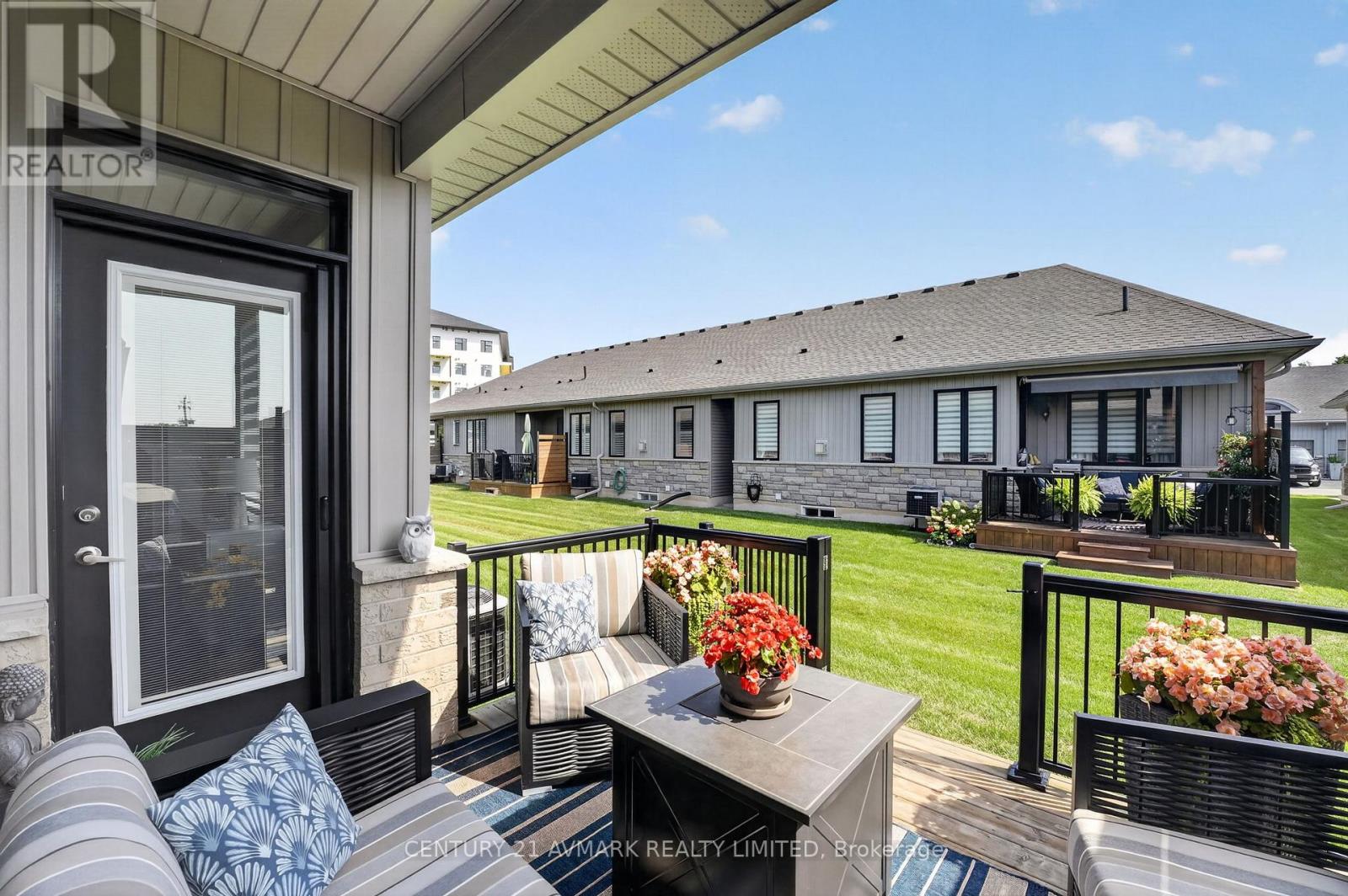 22 Borden Trail, Welland, Ontario  L3C 0H1 - Photo 43 - X13709284