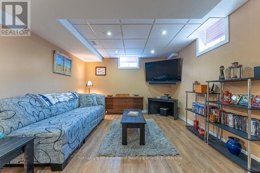 12 Bousfield Court, Hamilton, Ontario  L0R 2H1 - Photo 31 - X13709222