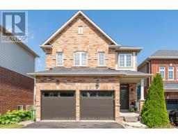 12 BOUSFIELD COURT, Hamilton, Ontario