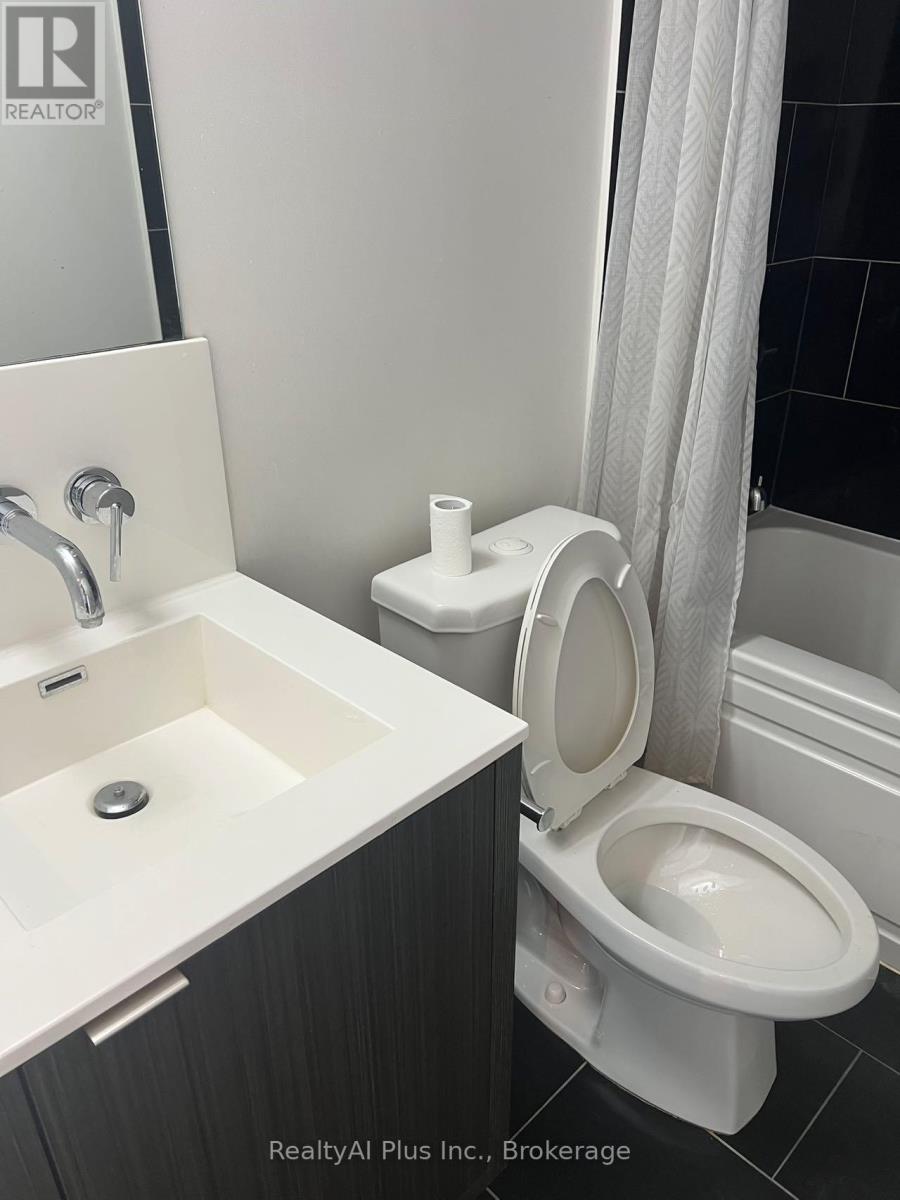 5309 - 88 Harbour Street, Toronto, Ontario  M5J 0C3 - Photo 18 - C13709230