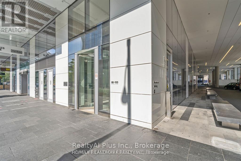 5309 - 88 Harbour Street, Toronto, Ontario  M5J 0C3 - Photo 2 - C13709230