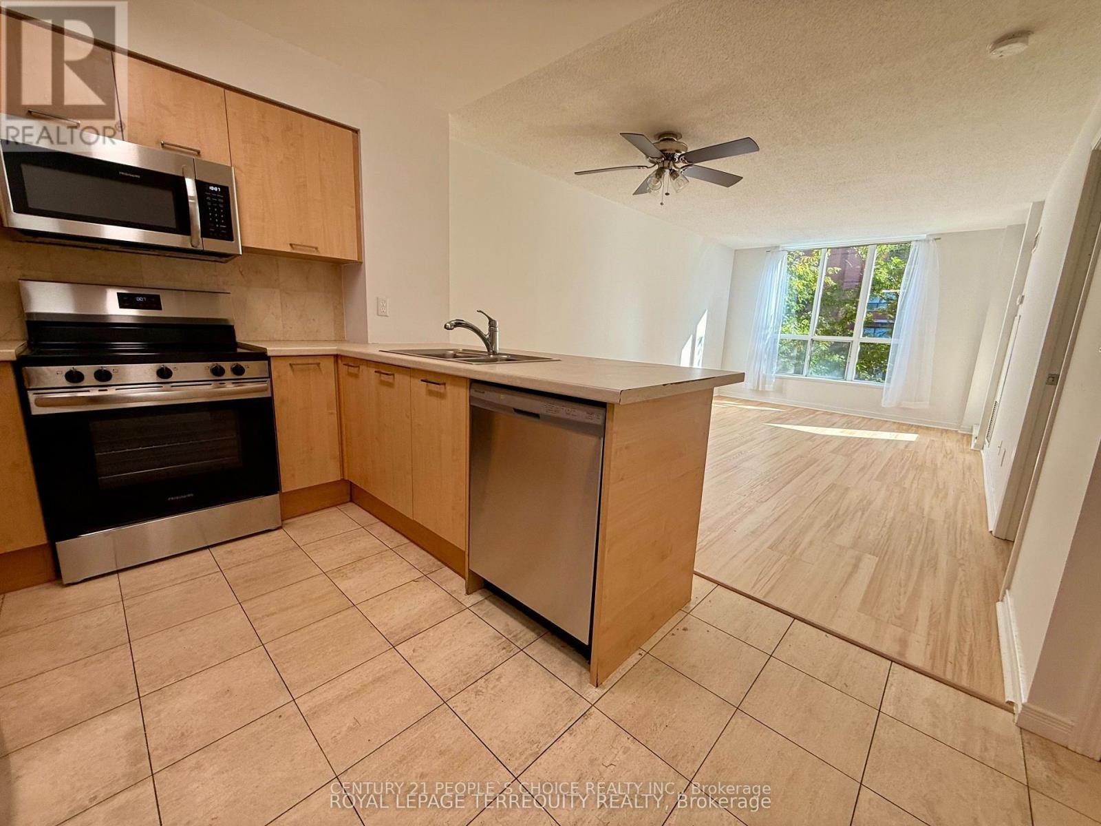 505 - 51 Harrison Garden Boulevard, Toronto, Ontario  M2N 7G4 - Photo 4 - C13709244