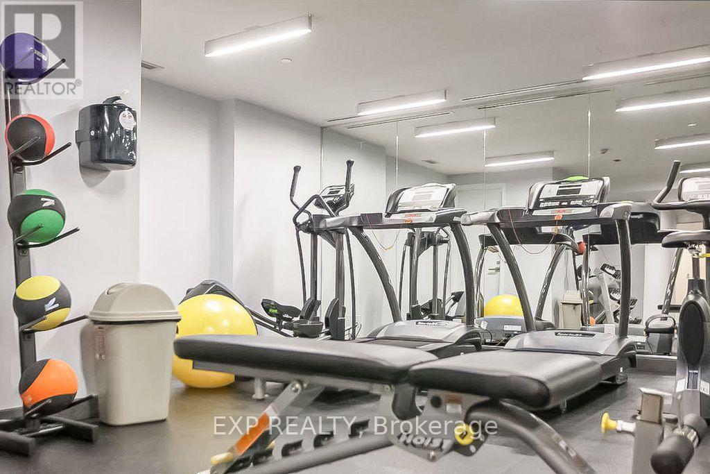 305 - 15 Beverley Street, Toronto, Ontario  M5T 0B3 - Photo 23 - C13709310