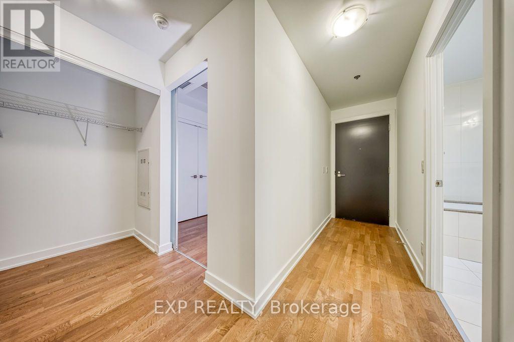 305 - 15 Beverley Street, Toronto, Ontario  M5T 0B3 - Photo 4 - C13709310