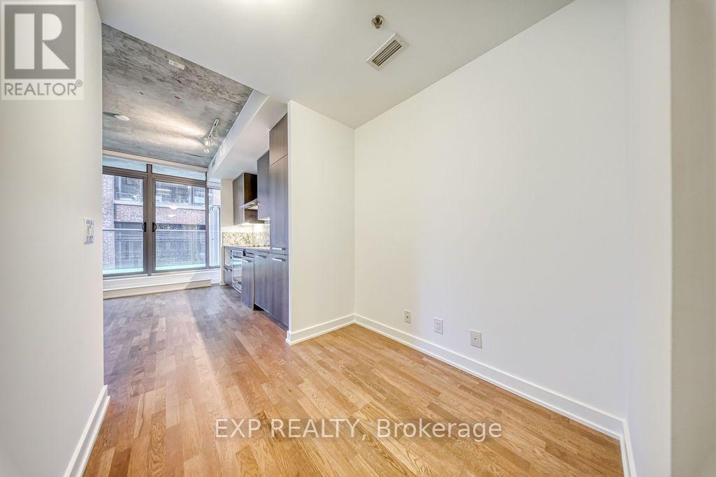 305 - 15 Beverley Street, Toronto, Ontario  M5T 0B3 - Photo 6 - C13709310