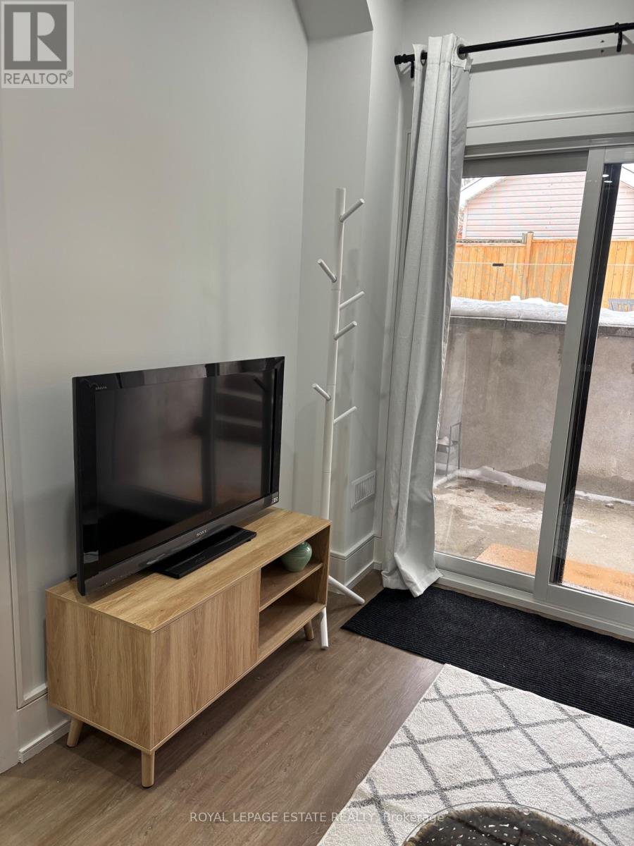 150 Warden Avenue, Toronto, Ontario  M1N 2Z4 - Photo 5 - E13709210