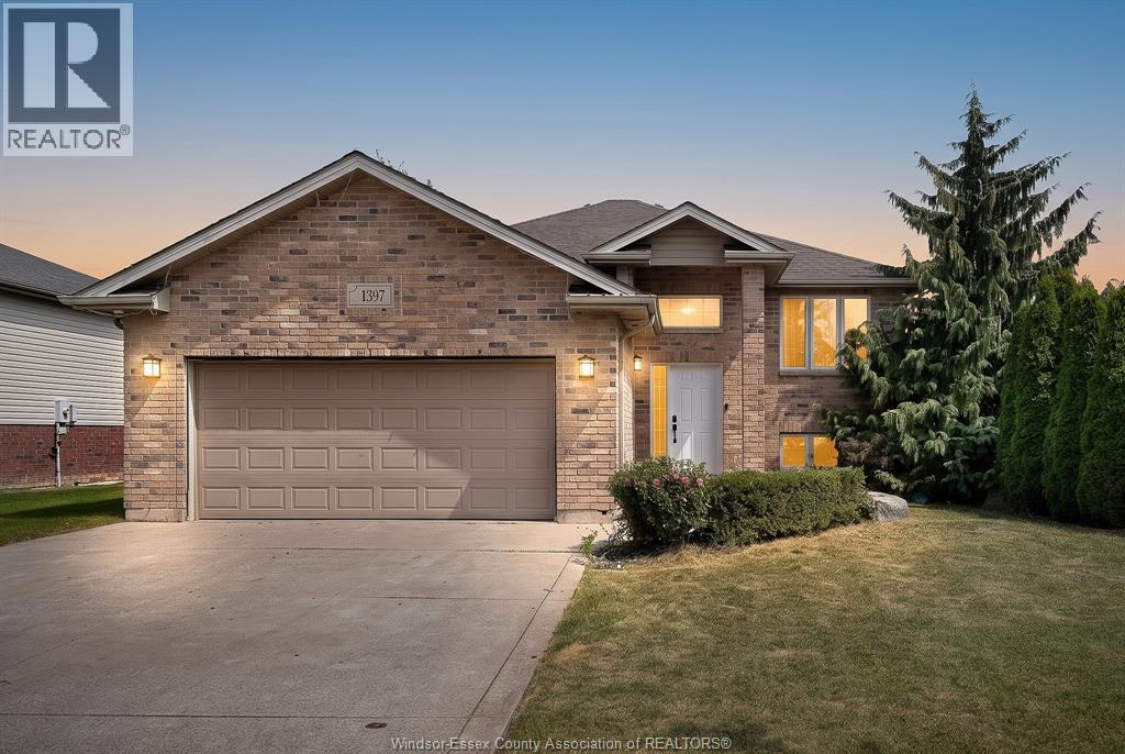 MLS# 26020561: 1397 Crosswinds DRIVE, Lakeshore, Canada