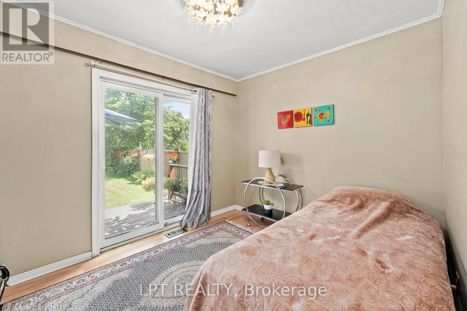 31 Patrick Drive, Aurora, Ontario  L4G 2A6 - Photo 17 - N13709254
