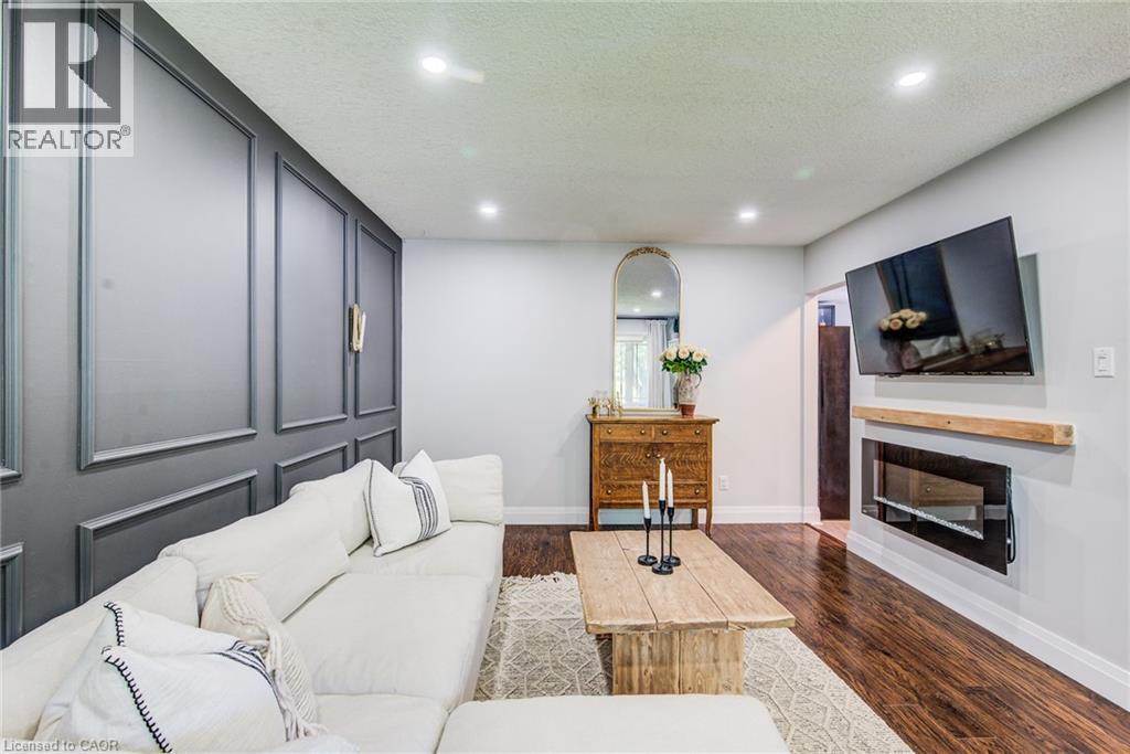 88 Pinedale Drive, Kitchener, Ontario  N2E 1J7 - Photo 6 - 40857769