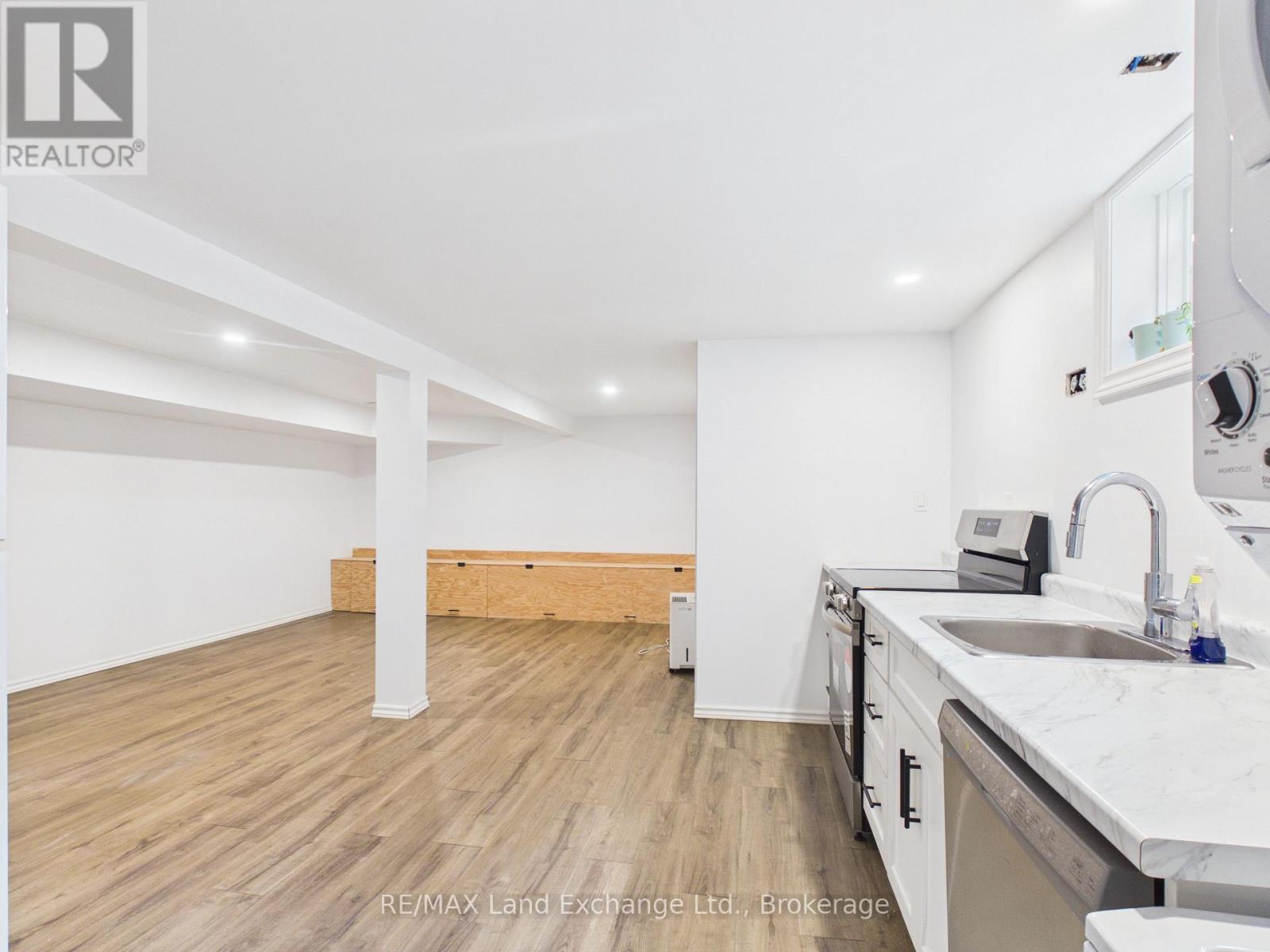 185 Bricker Street, Saugeen Shores, Ontario  N0H 2C1 - Photo 5 - X13709234