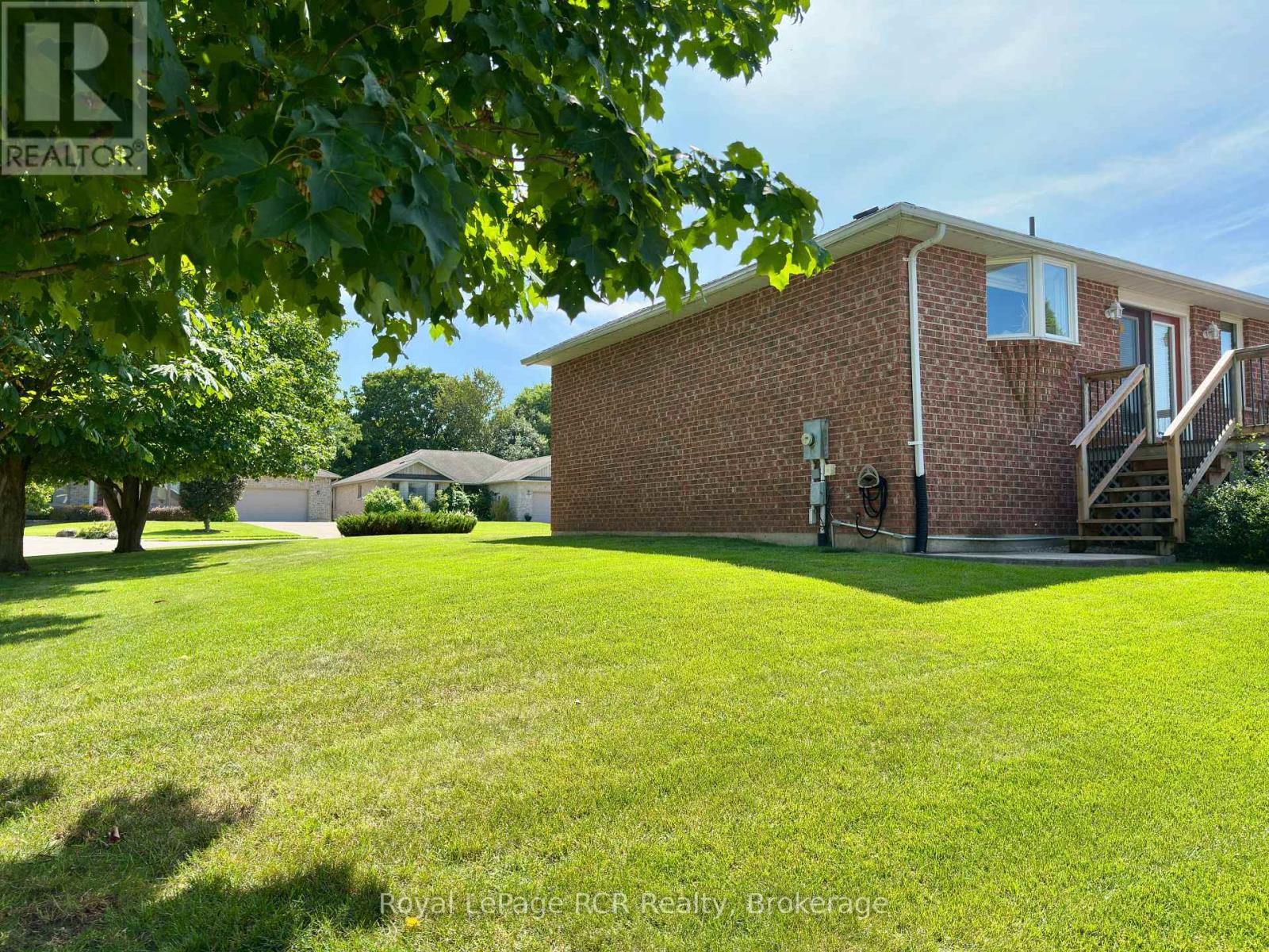 238 4th Street Crescent, Hanover, Ontario  N4N 3S2 - Photo 3 - X13709316