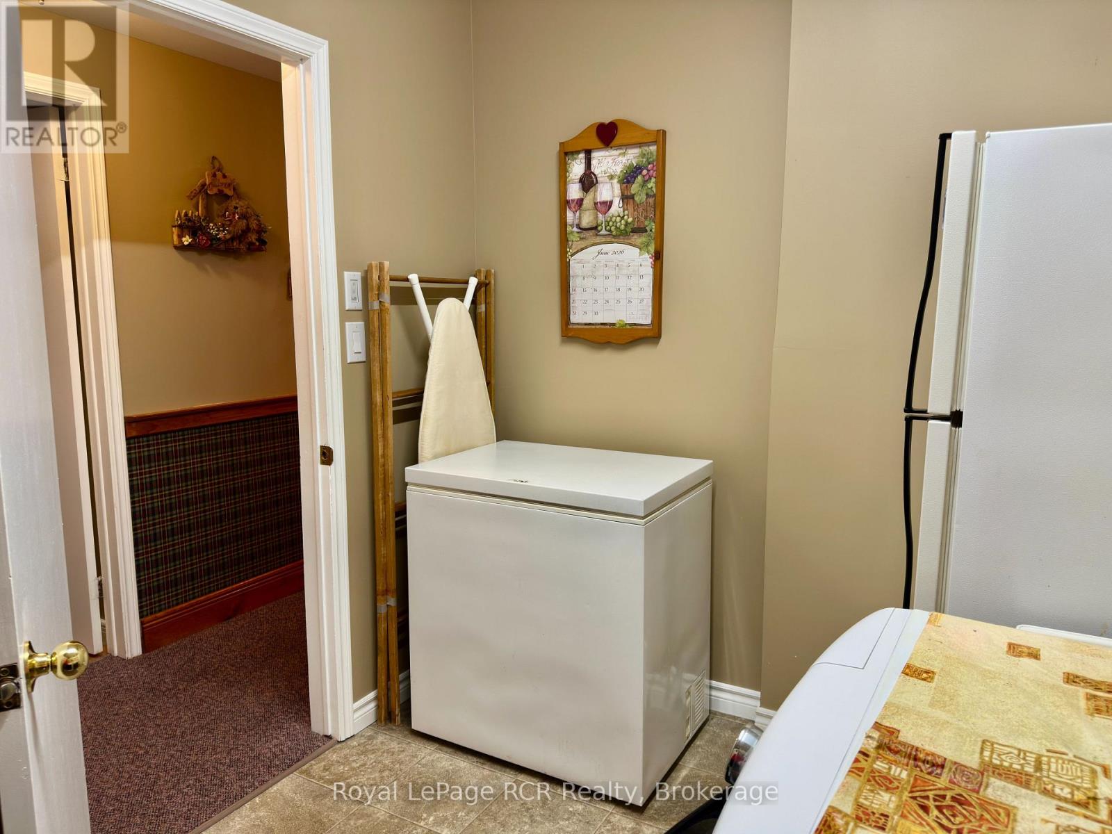 238 4th Street Crescent, Hanover, Ontario  N4N 3S2 - Photo 44 - X13709316