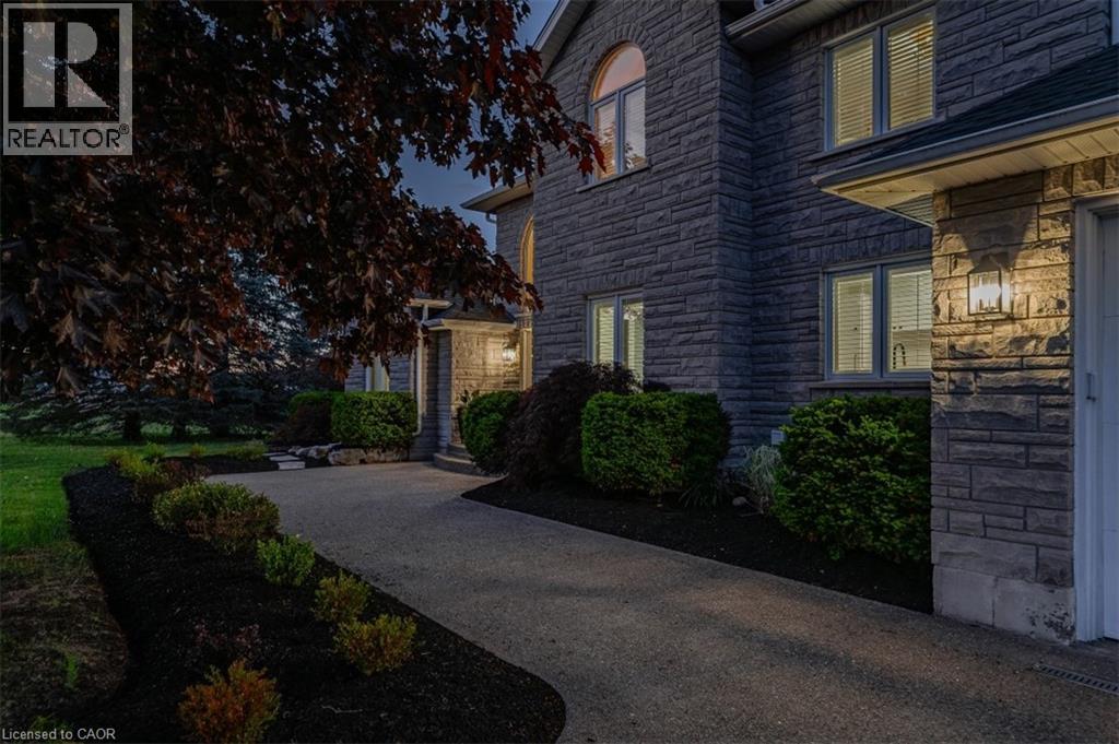 1 Brown Avenue, Cambridge, Ontario  N1R 5S3 - Photo 3 - 40810546
