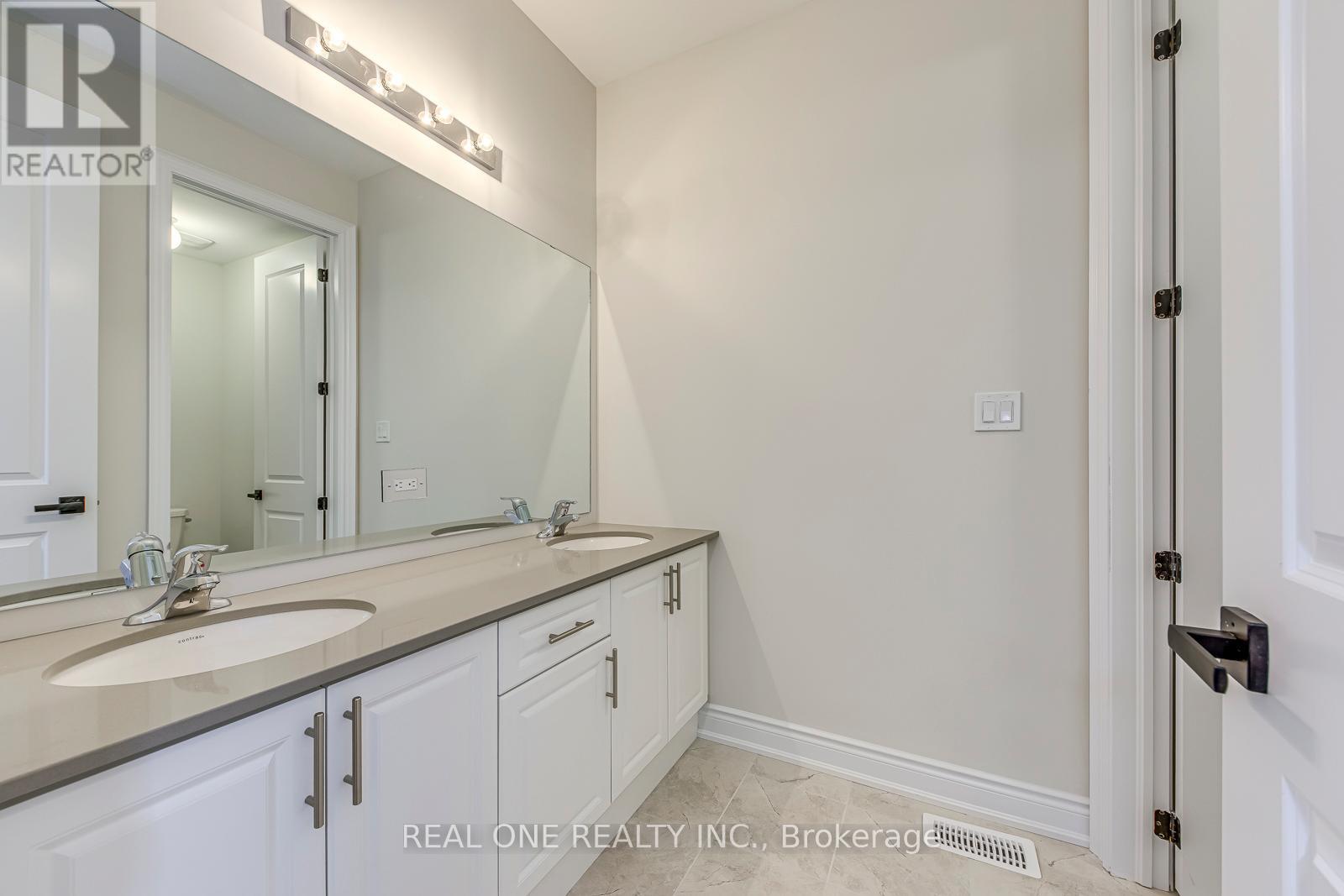 3099 Perkins Way, Oakville, Ontario L6H 7Z5 - Photo 34 - W13694758