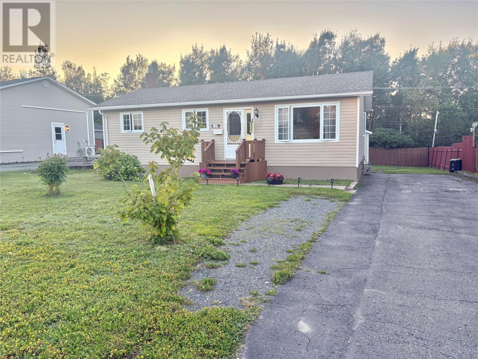 119 Brown Avenue, Grand Falls Windsor, Newfoundland & Labrador  A2A 2L2 - Photo 6 - 1302234