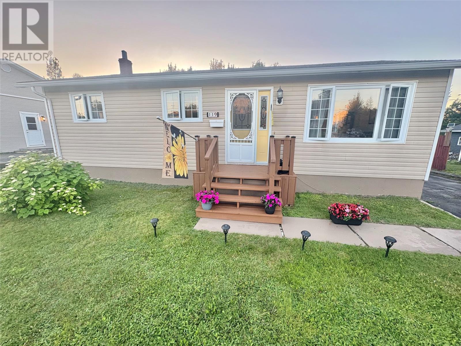 119 Brown Avenue, Grand Falls Windsor, Newfoundland & Labrador  A2A 2L2 - Photo 9 - 1302234