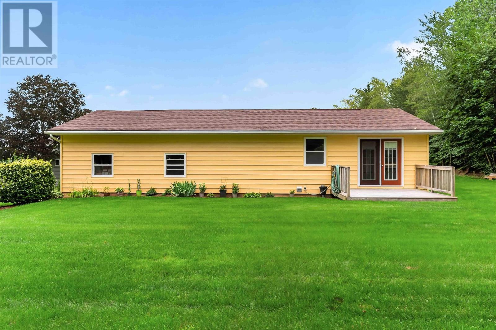 1008 Country Club Boulevard, New Minas, Nova Scotia  B4N 4W8 - Photo 32 - 202621423