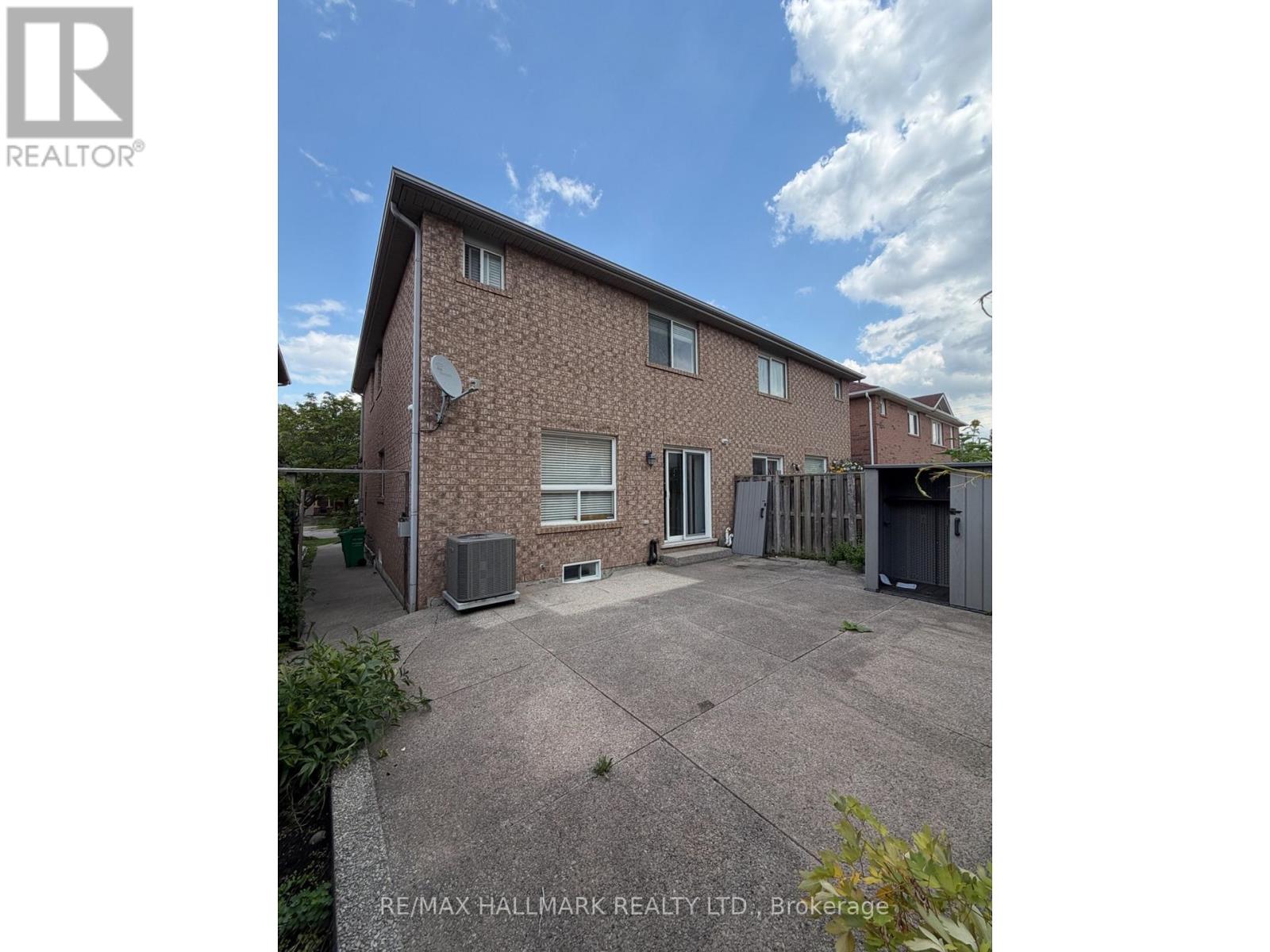 50 Farthingale Crescent, Brampton, Ontario  L7A 1W7 - Photo 24 - W13709208