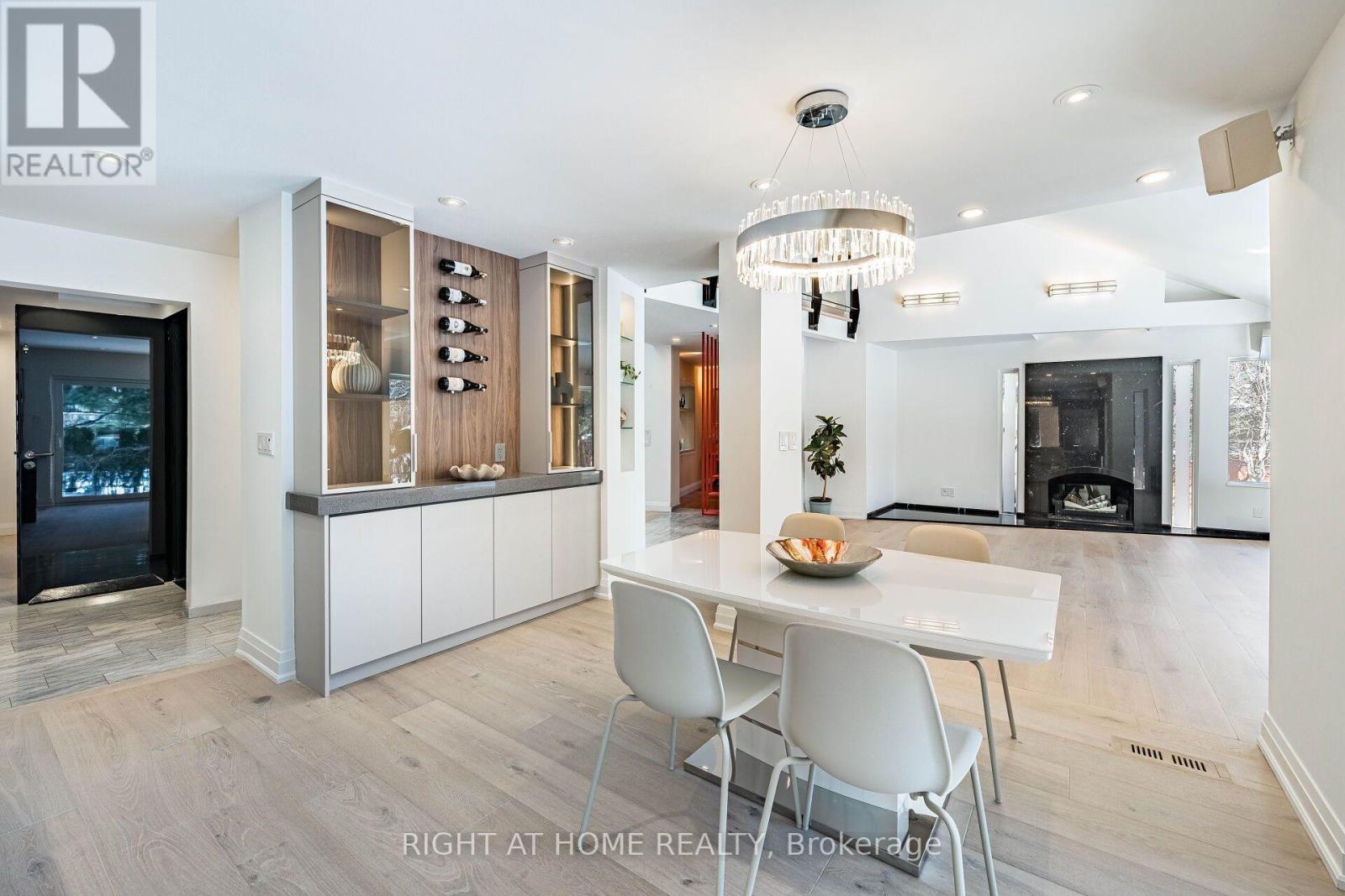 1 Friars Lane, Toronto, Ontario  M9A 1T6 - Photo 19 - W13709240