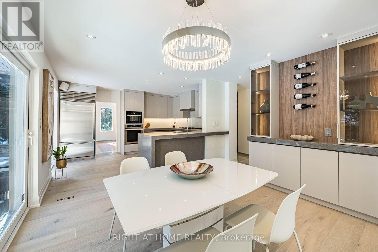 1 Friars Lane, Toronto, Ontario  M9A 1T6 - Photo 20 - W13709240
