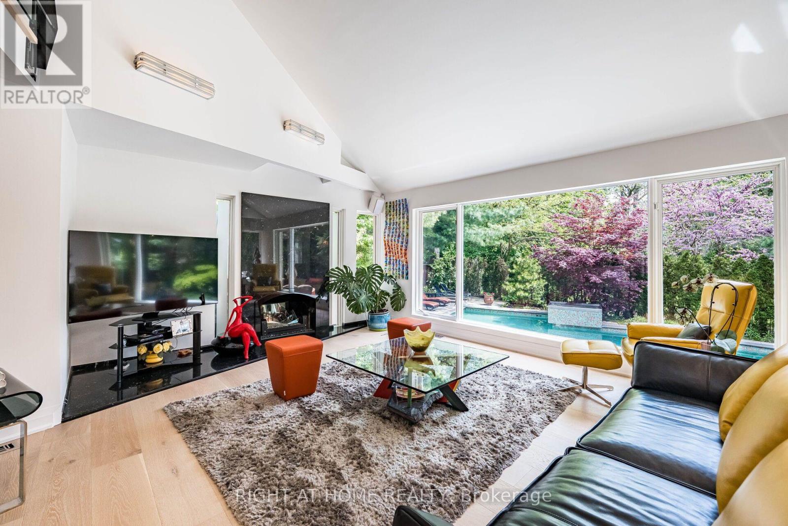 1 Friars Lane, Toronto, Ontario  M9A 1T6 - Photo 23 - W13709240