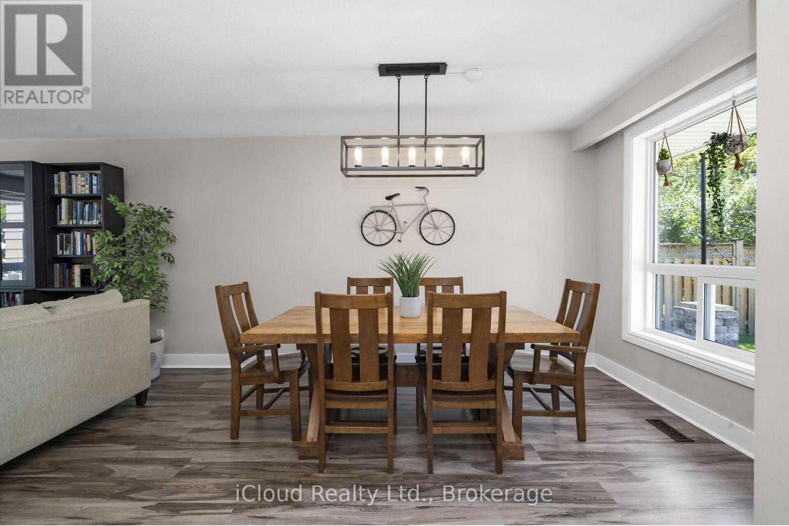128 Elmore Drive, Halton Hills, Ontario  L7J 1T2 - Photo 14 - W13709266