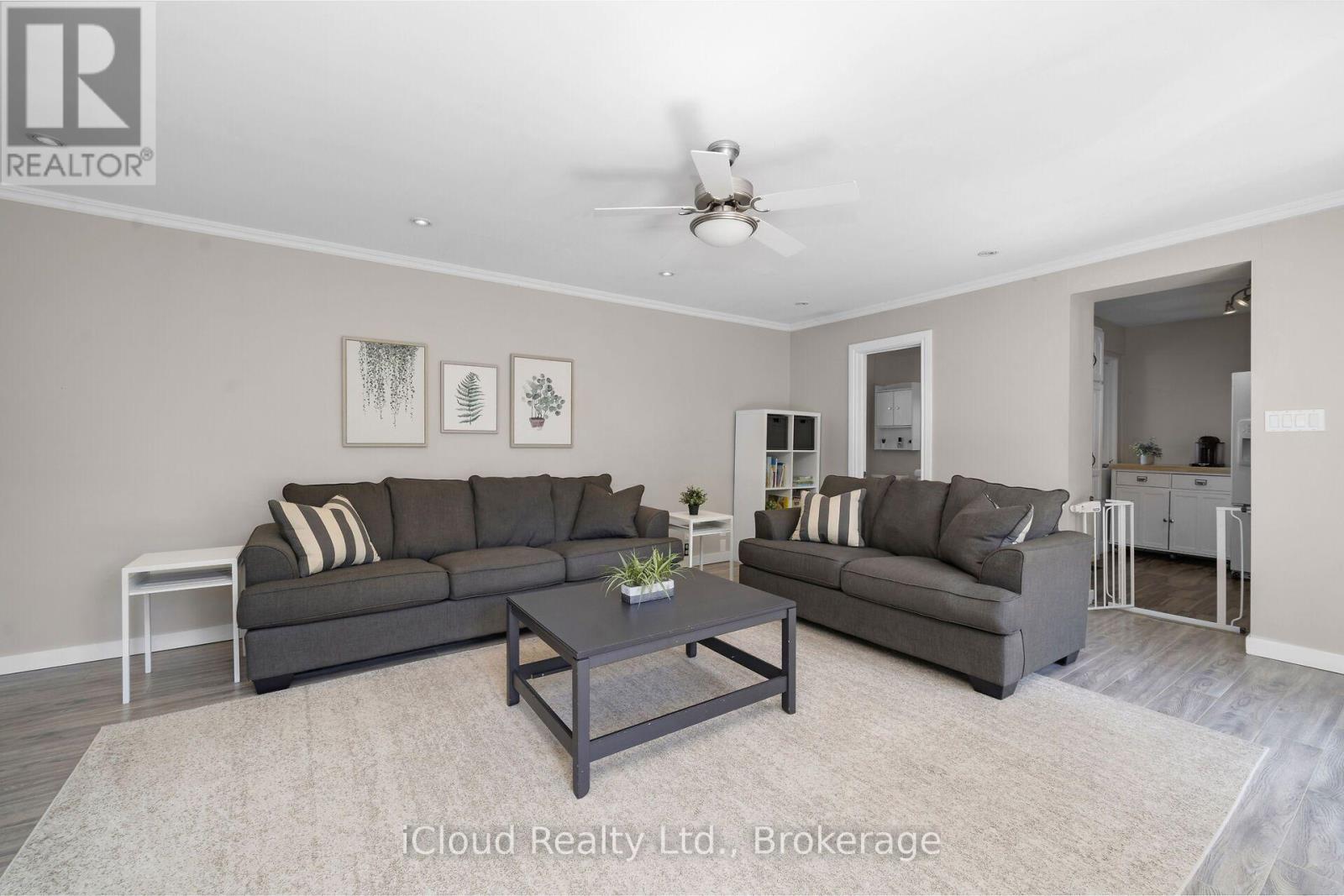 128 Elmore Drive, Halton Hills, Ontario  L7J 1T2 - Photo 18 - W13709266