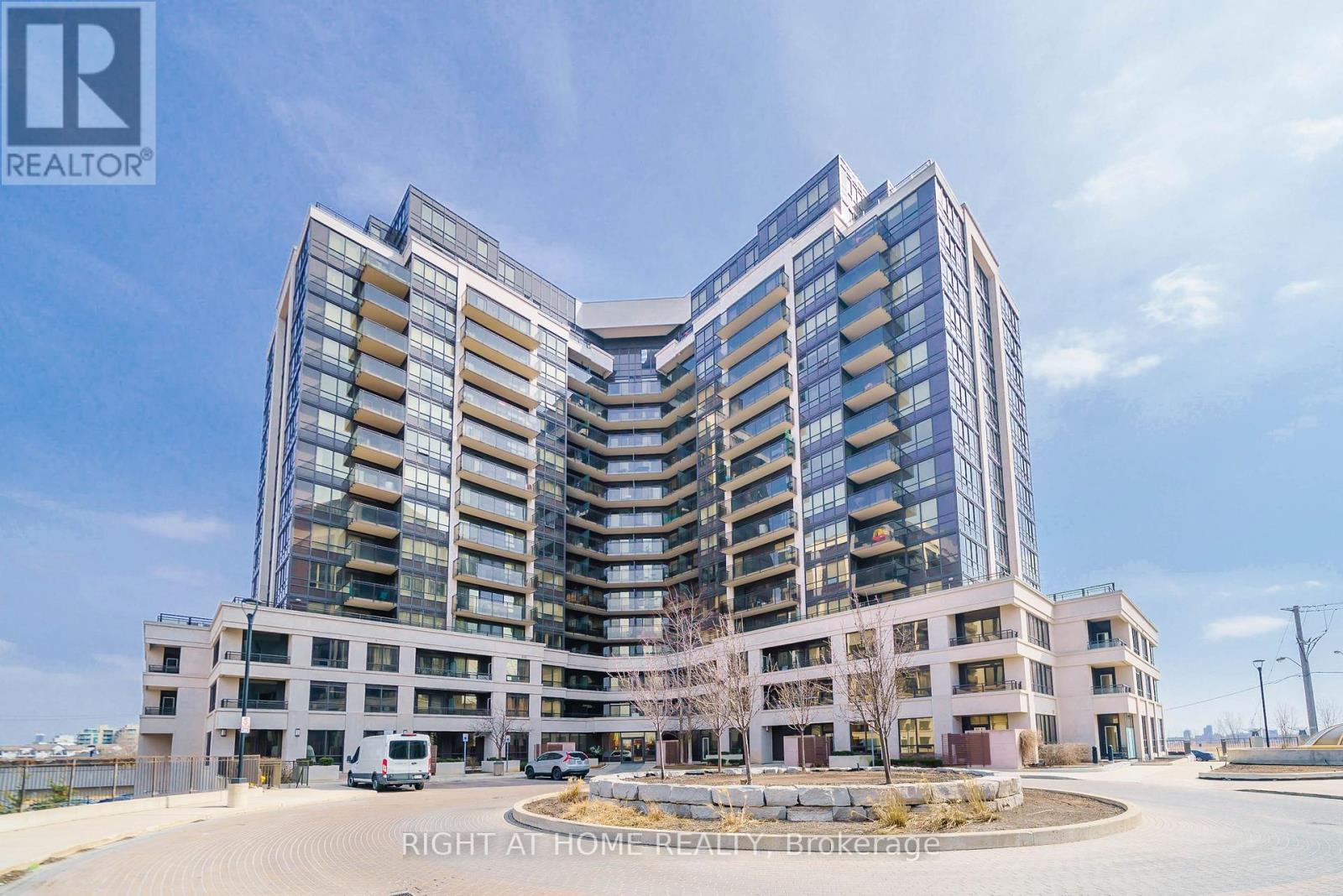 305 - 1060 SHEPPARD AVENUE W, Toronto, Ontario