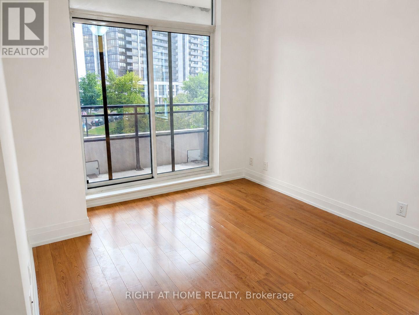 305 - 1060 Sheppard Avenue W, Toronto, Ontario  M3J 0G7 - Photo 17 - W13709308