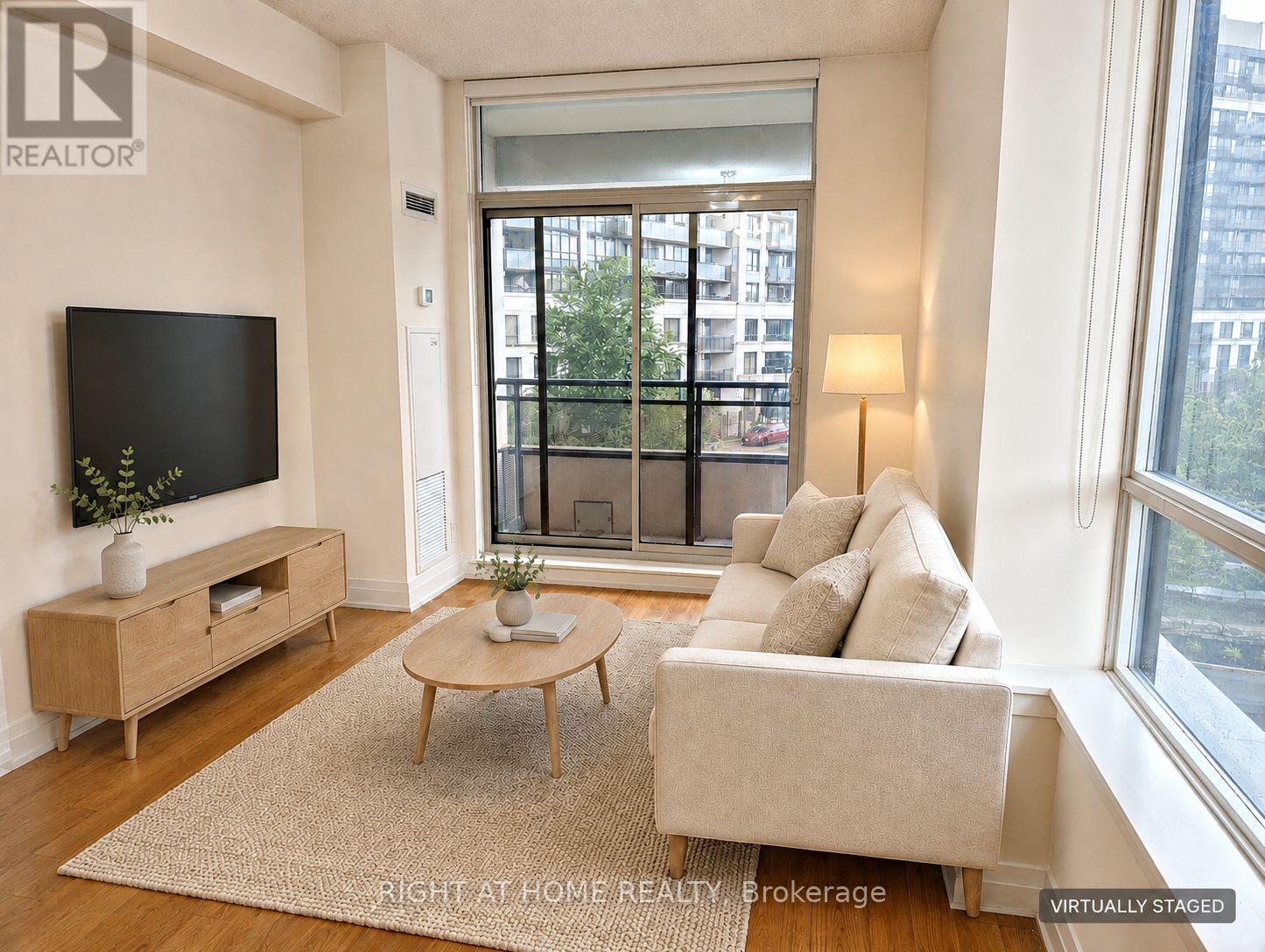 305 - 1060 Sheppard Avenue W, Toronto, Ontario  M3J 0G7 - Photo 5 - W13709308