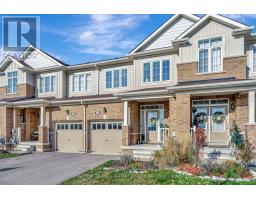 83 HARTLEY AVENUE, Brant, Ontario