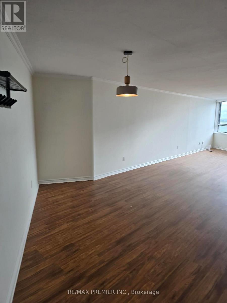 1003 - 270 Queens Quay W, Toronto, Ontario  M5J 2N4 - Photo 18 - C13708292