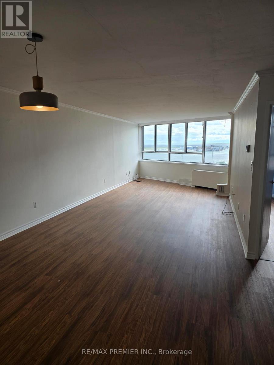 1003 - 270 Queens Quay W, Toronto, Ontario  M5J 2N4 - Photo 21 - C13708292