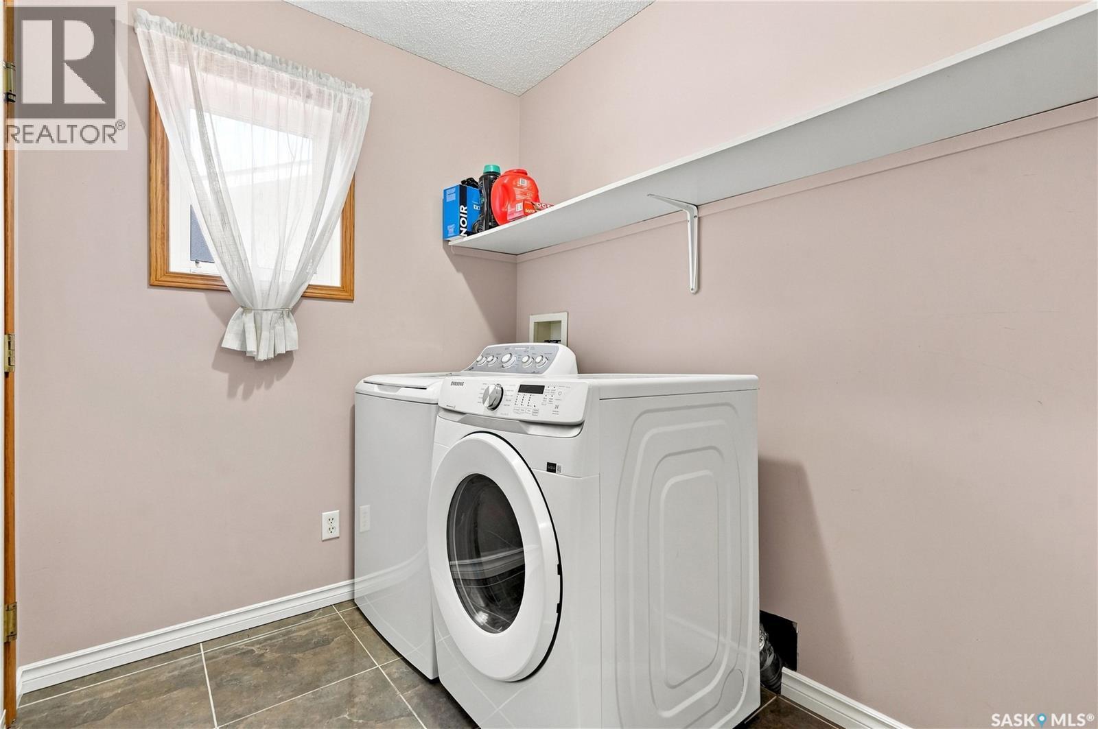 2723 Hayden Park Road, Regina, Saskatchewan  S4V 2X9 - Photo 20 - SK046445