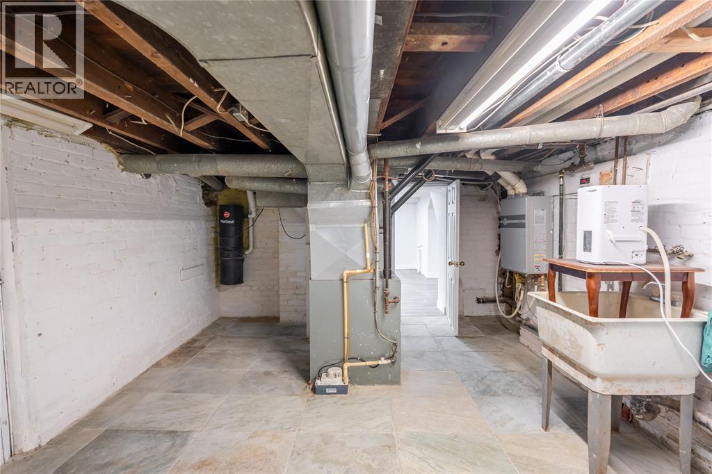 156 Queen Street, Sarnia, Ontario  N7T 2R1 - Photo 34 - 26020273