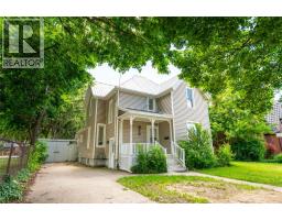 156 QUEEN STREET, Sarnia, Ontario