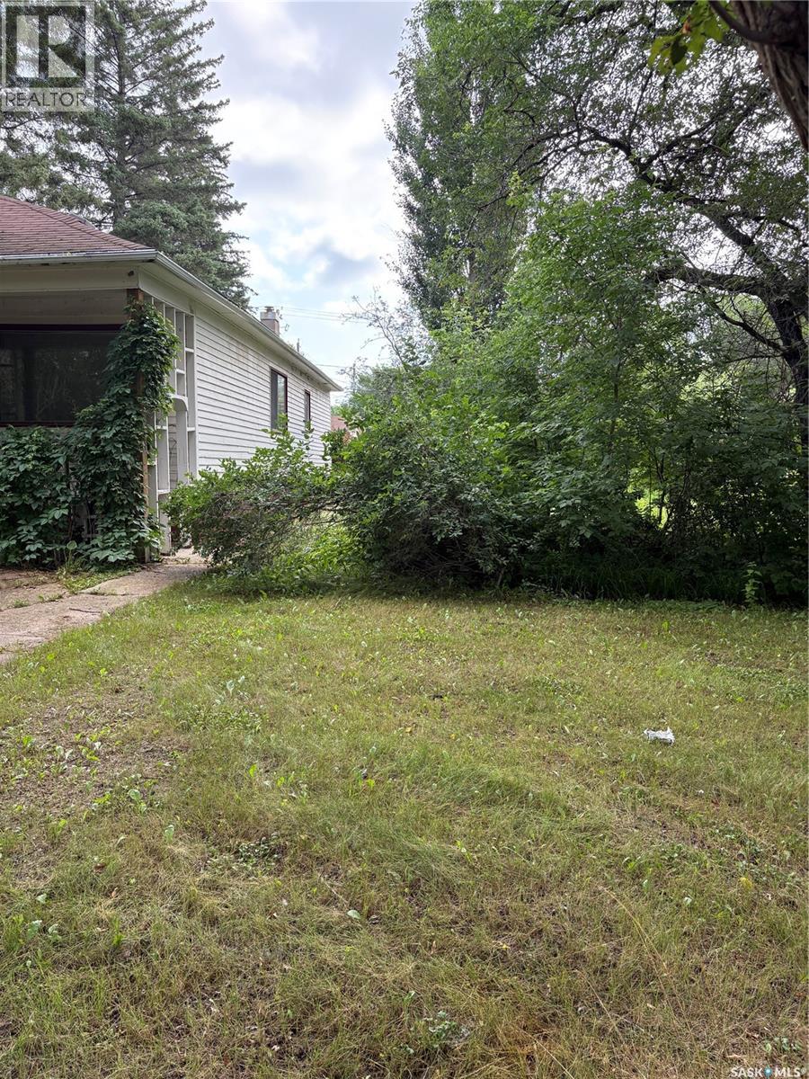 214 West Avenue, Kamsack, Saskatchewan  S0A 1S0 - Photo 18 - SK046478