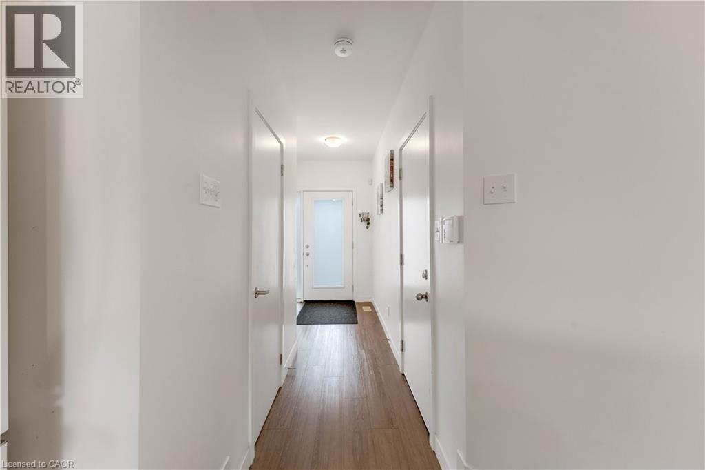 91 Pony Way, Kitchener, Ontario  N2R 0R8 - Photo 6 - 40847223