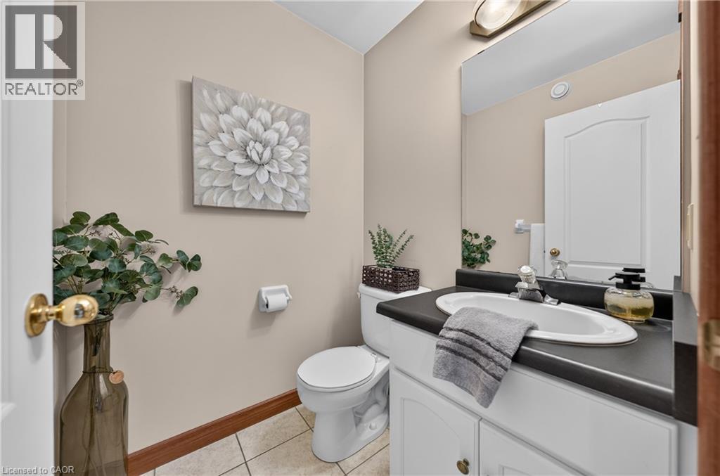52 Archwood Crescent, Cambridge, Ontario  N1T 2A6 - Photo 11 - 40856247