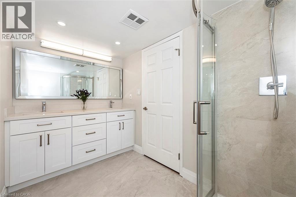216 Plains Road W Unit# B405, Burlington, Ontario  L7T 4K8 - Photo 38 - 40857214