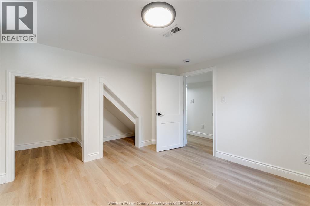 2309 Hall, Windsor, Ontario  N8W 2M1 - Photo 30 - 26020689