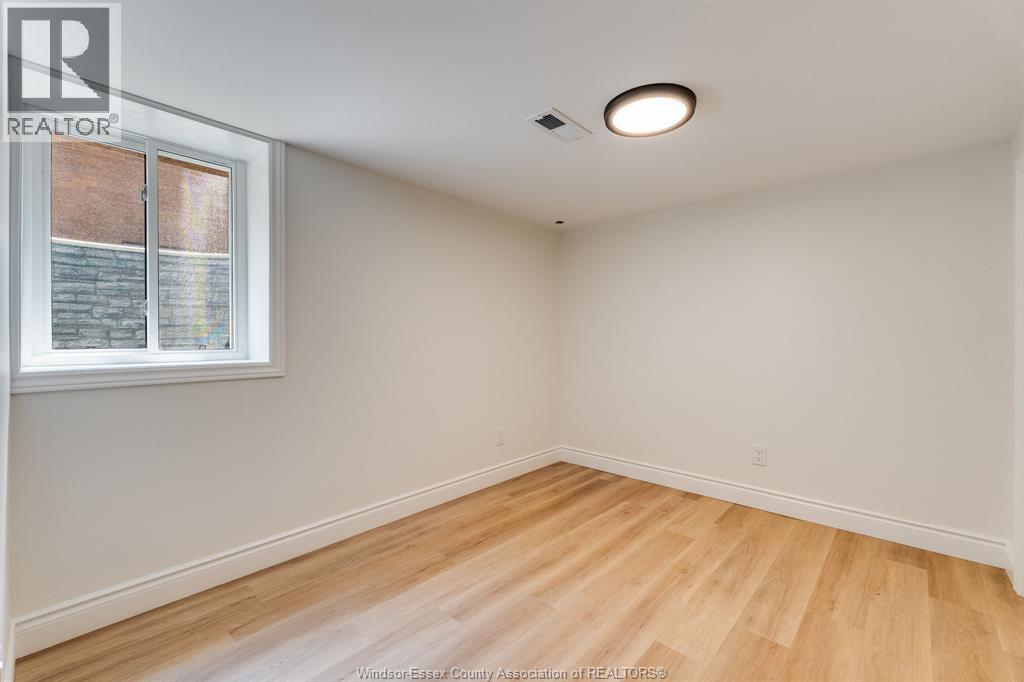 2309 Hall, Windsor, Ontario  N8W 2M1 - Photo 33 - 26020689