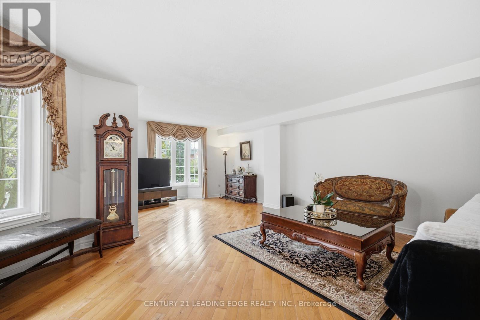 11 Guildpark Pathway, Toronto, Ontario  M1J 3P1 - Photo 14 - E13708290